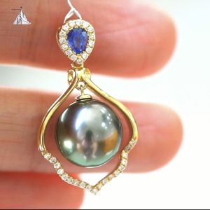 Montagne Jewelry 18K Pure Gold Pendant 35 pces Diamond 0.1 Carat Sapphire Inset Fine Jewellery Natural 11-12mm Tahiti Pearl Pendant