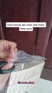 Khong Guan Classic Wafer Dengan Krim Coklat Kemasan 350g.