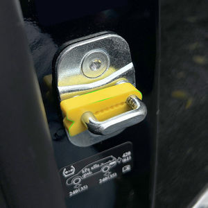 【Anti-Vibration & Noise Reduction Cushion】Car Door Silicone Shock Absorbing Pad /Silicone Bumper Strip/ Door Lock Buckle Protector Cushion/Auto Door Protection Universal Fit for Sedan SUV MPV