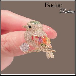 Badao New Fashion Bird Brooches For Women Girls Rhinestone Brooches Pins Shiny Animal Badges Jewelry For Lady