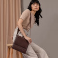 Straightforward DVL Hanan Bag. 
