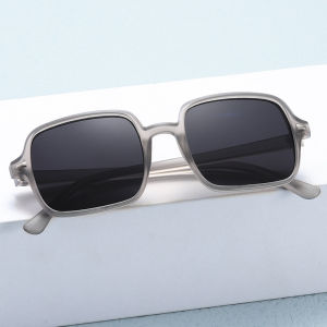 Gratis Semua - Kacamata Persegi Bingkai Besar / Kacamata Fashion Wanita / Kacamata Gaya Anti UV / Kacamata Gaya