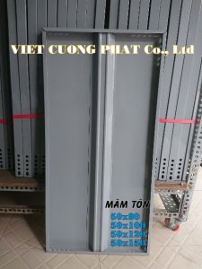Kệ V lỗ 1 tầng mâm. Mã số: V50.08 (D120cm x R50cm x C75cm). Mâm lẻ (120x50) mua lắp thêm
