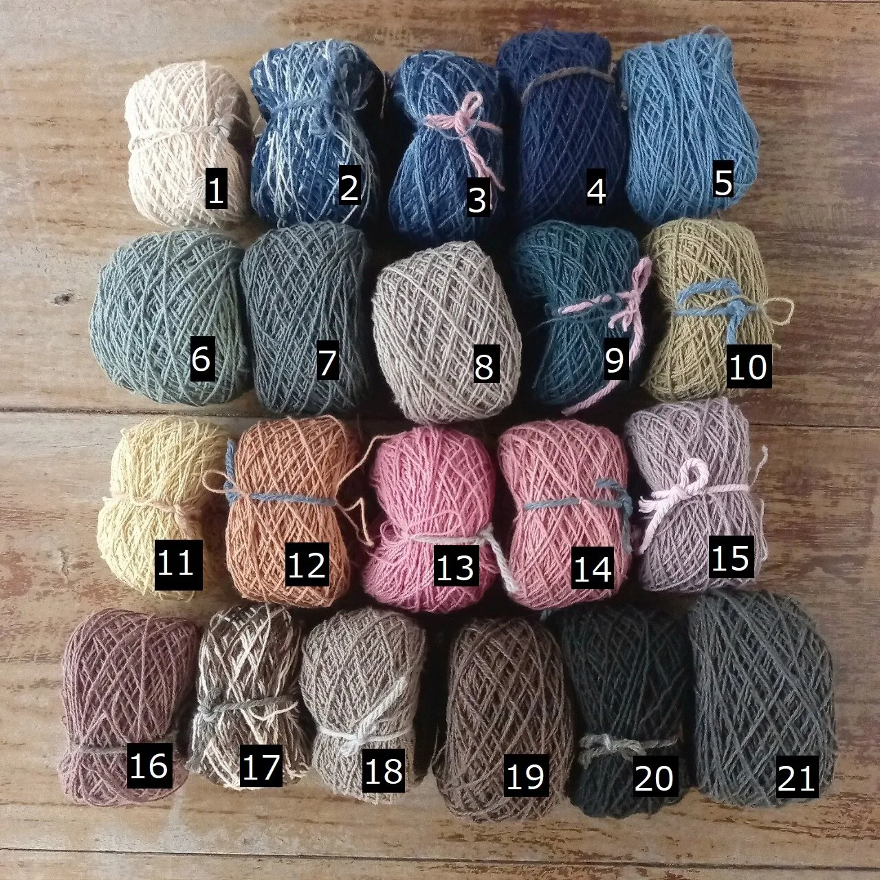 No.16 手染め糸セット 10g✕12玉(Amazon | fogman 毛糸 編み物 No.16 手染め糸セット 10g✕12玉(Amazon | fogman 毛糸 編み物