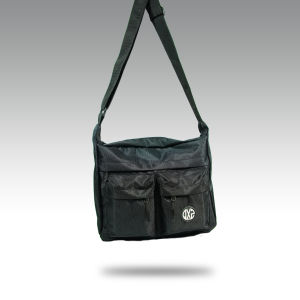 Tas Selempang Pria Wanita Poliester Hitam Gaya Korea Ukuran Besar QPRH03