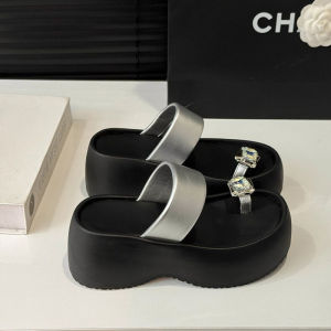 [Free Shipping] 2026 Summer Fashion WomenS Beach Flip-Flops Outdoor Wear Wedge Heel Thick-Soled Sandals