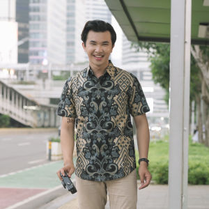 Jayabaya Batik Abram Kemeja Katun Pria Lengan Pendek