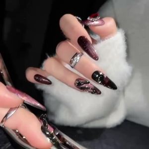 [HANDMADE]Artificial Nail European and American 3D Snake Pattern Dark Blood Red Hot Girl Manicure Phototpy Nails Reusable and Removable Nails