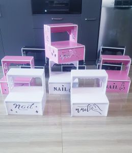 Kệ để chân làm nail bằng Nhựa