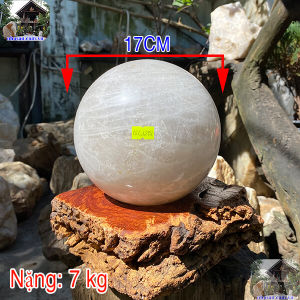 Quả cầu thạch anh trắng QC1288 - Khắc tinh của sát khí tà khí - Nặng 7kg (ĐK: 17cm) - Vật phẩm phong thủy trừ tà
