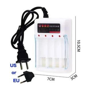 Sạc Pin Tự ngắt và có đèn báo khi đầy 4 Khe cao cấp dùng cho pin 18650 AA