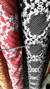 BATIK SEKOLAH SD/SMP/SMA LERENG meteran lebar 115cm