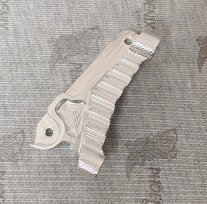 ( FreeShipp ) Pát Trước Cho Dòng Xe Vario_ Sử Dụng Phuộc KYTA _Size Đĩa 260/267mm _Làm Bằng Nhôm CNC Nguyên Khối >>> Gắn Heo Trụ 100mm. Cực Nét Nhé AE!!!