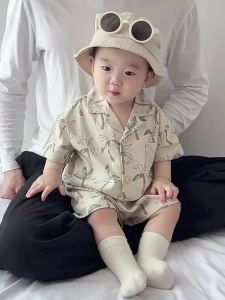 Boys Summer Casual Vacation Style Coconut Tree Short Sleeve Shorts Two-Piece Set Stylish and Trendy Thin Outfit for Young Children