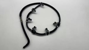 ท่อระบายสำหรับ BMW 3 E90 สายน้ำมันล้น 13537792870 7799869