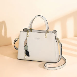 New All-Match Women Handbag Large Capacity Fashion High-End Shoulder Crossbody Bag Trendy Daily Commuter Ladies Bag