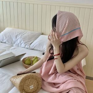 SMVU ที่คาดผม ผ้าพันคอสี่เหลี่ยมขนาดเล็ก ผ้าพันคอผ้าพันคอผ้าพันคอ ครีมกันแดดป้องกันแสงแดด ผ้าพันคอพิมพ์ลายจุด เรโทร ผ้าพันศีรษะ ผ้าโพกศีรษะ สำหรับผู้หญิง