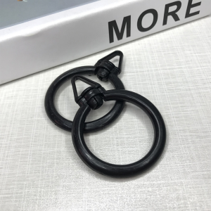 จัดส่งภัยใน24ชั่วโมง ห่วงม่านจีบ แหวนราวผ้าม่าน ตาไก่ ขนาด35มิล.10ชิ้น สองสี