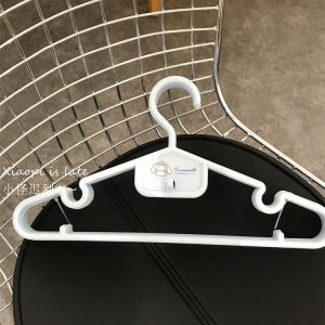 ZEEMIN Halloween Christmas 5Pcs Kawaii Coat Hanger Sanrio Melody Cinnamoroll Kuromi Anime Cartoon Cute No Trace Non-Slip Clothes Hanger Girl Gift for Kids