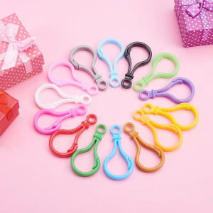 20pcs/Lots Colorful Plastic Lobster Buckle Hook Keychains Clips for DIY Keychain Toys Bags Accessories