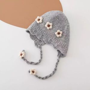 LUMIQLO Knitted Design Earflap Hat Floral Pattern Thick Warm Lining Infant Ear Protection Cap Soft Crochet Texture Knit Beanie For Baby Girls