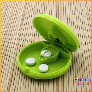 Amoki Square Round Transparent Pill or Tablet Cutter with Medicine Storage