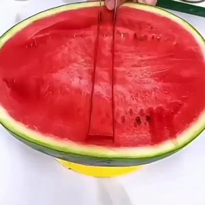 Quick Watermelon Cutter Multifunctional Slicer Fruit Cutting Tool Fruit Divider Stainless Steel Watermelon