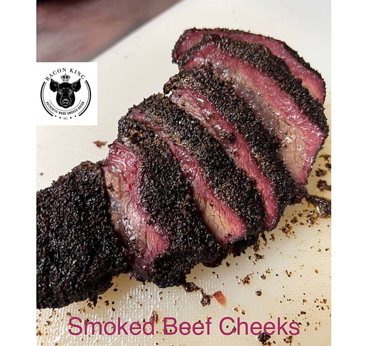 Smoked Beef Cheeks with Oak Wood. Slowcooked to perfection! Keto