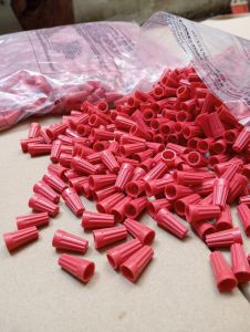 Nút Nhựa Bịt Dây Điên An Toàn P1 - Nút Nhựa Xoắn Dây Điện