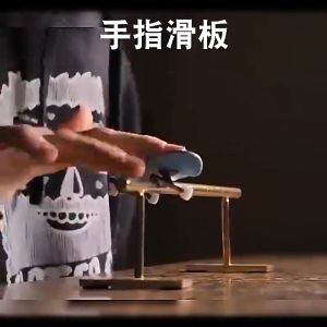 Fingerboard Mini Skateboard Wooden Deck Trick Toy Portable Desk Game Hobby Collection Gift