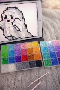 [SG]DIY Pixel/Perler/Fuse Beads Craft Kit 2.6mm Up To 264 Colours MARD/Educational Children Art Kit/Family Activity