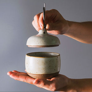 OMK Vintage style rough pottery craft 300ml Jar Container Food Storage Box Ceramic Tea Caddy sealed jar