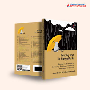 Buku Tenang Saja Ini Hanya Dunia