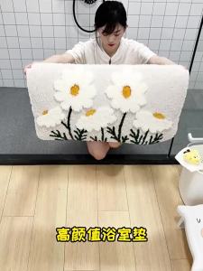 Sunflower Bathroom Mat - Super Absorbent & Non-Slip Floor Mat For Wet Surfaces    Quick-Dry Memory Foam Comfort Prevents Falls