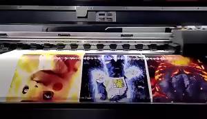 2025 New เสื้อยืดลายทางสีสันสดใสพิมพ์ลาย 3 มิติ สำหรับผู้ชายและผู้หญิง เสื้อยืดแขนสั้นคอกลมสำหรับเล่นกีฬาในฤดูร้อน