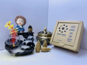 Nụ Trầm Hương cao cấp Dương Minh khói tỏa ngược 100% trầm tự nhiên