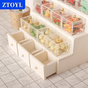 [COD] ZTOYL บ้านตุ๊กตา1:12ขนาดเล็กชั้นวางโชว์ลูกกวาดกล่องลิ้นชักพร้อมกล่องใสอุปกรณ์ตกแต่งโมเดลเฟอร์นิเจอร์บ้านตุ๊กตา