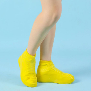 [ READY STOCK ] Adult Latex Waterproof Shoe Cover Reusable Non-Slip Shoe Protector Elastic Rubber Rain Boot Size M & L