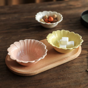 European Relief Ceramic Dish 4 Inch New Underglzed Colour Exquisite Aesthetic Hot Pot Sauce Dishes Solid Fruit Snack Tableware