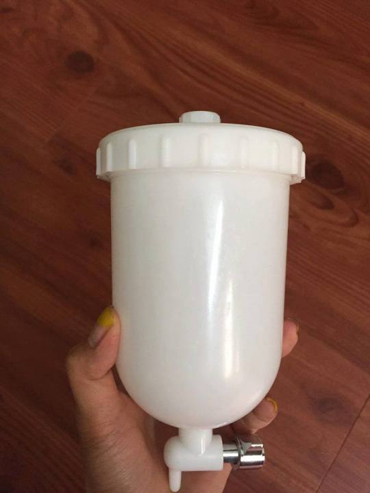 Cốc nhựa đựng sơn (loại tốt, có hộp) dung tích 400ml dùng cho súng phun sơn bình bên