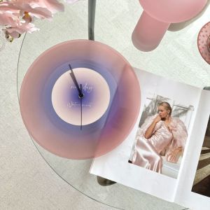 Nordic Color Vinyl Record Customized Living Room Desktop Clock Pendant Light Luxury Personality High-end Ornaments Can Be Customized