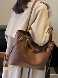 AE Vintage Commuter Tote Bag New Autumn/Winter Large Capacity Fashionable Shoulder Bag High-End Versatile Handbag for Women