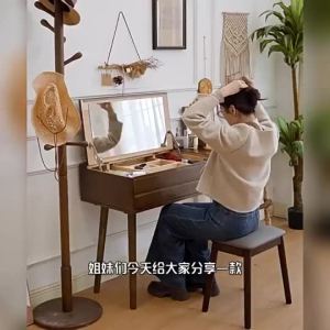 [CozyNest ]Makeup table with flip-up lid luxurious bedroom modern cabinet with drawers solid wood lightweight small-sized simple design elegant makeup mirror high-end dressing table stylish table