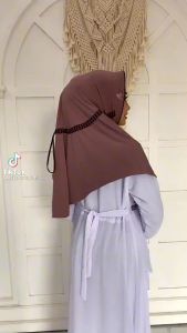 Jilbab Hijab Wanita Dewasa: Desain Modern & Bahan Stella Premium