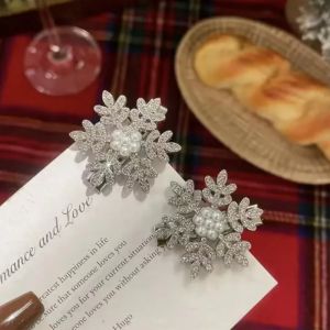 1/6 cái kẹp tóc Kim cương giả hình bông tuyết sang trọng kẹp tóc Phụ kiện tóc ngọt ngào đồ trang trí năm mới giáng sinh pha lê nữ ngọt ngào