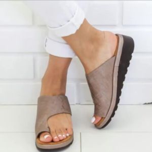 [Free Shipping] Plus Size Womens Slippers New Summer Fish Mouth Wedge Sandals Womens Toe-Loop Slippers 36-42