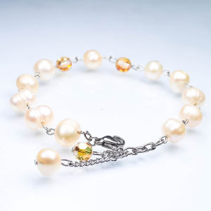 Gelang Tangan Wanita Mutiara Air Tawar Warna Cream dan Swarovski Gold Asli Kado Hadiah Terbaru