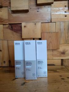 ERHA TRUWHITE BRIGHTENING DAY CREAM 30g/Erha Brightening Day Cream 30g/Krim Siang Erha/Cream Siang Erha/Cream Pencerah Wajah/Erha Brightening Day Cream Series Truwhite/Kirm Siang Mencerahkan/Krim Glowing Erha/Merawat Wajah Erha/Skincare Erha