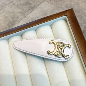 Pinapple ตัวอักษร C คลิปผมสำหรับ Lady Bangs จัดแต่งทรงผมโลหะอุปกรณ์เสริมผมสำหรับนักเรียน