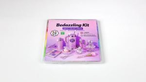 Redtwo viên đá nhựa resin dạng thạch dùng cho bộ dụng cụ trang trí lấp lánh 24 màu 3mm đá trang trí nhiều màu mặt phẳng bộ 4 miếng keo và dụng cụ bộ dụng cụ trang trí cho quần áo sách giày dép móng tay và các công việc thủ công.